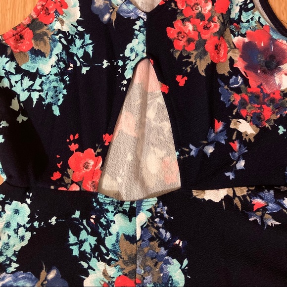 Eclipse navy blue dress with floral pattern - Picture 4 of 5